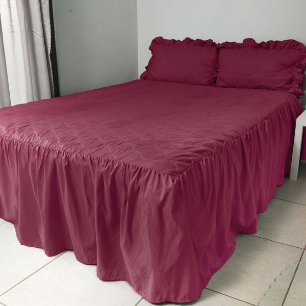 Bedspread Maroon Queen set